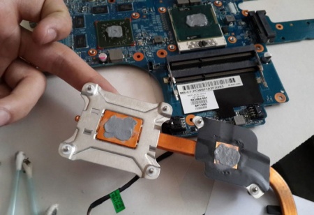 Чистка системы охлаждения ноутбука